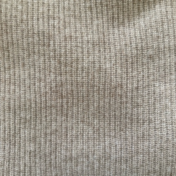 Quince Mongolian Cashmere Fisherman Crewneck Sweater, Oatmeal, size L - Picture 9 of 9